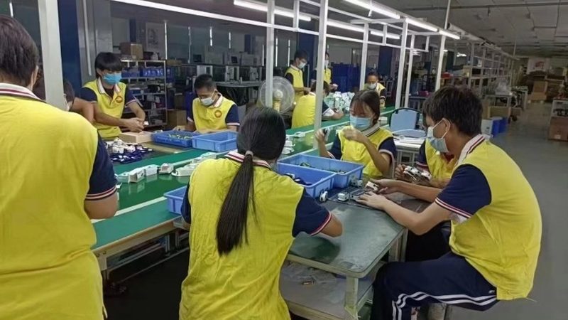 马桶疏通器材质揭秘：耐用品的材质选择指南**